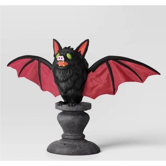 Hyde & Eek Bat Blow Mold Sound Activated Moving Wings Pedestal Halloween Lights - Picture 2 of 11